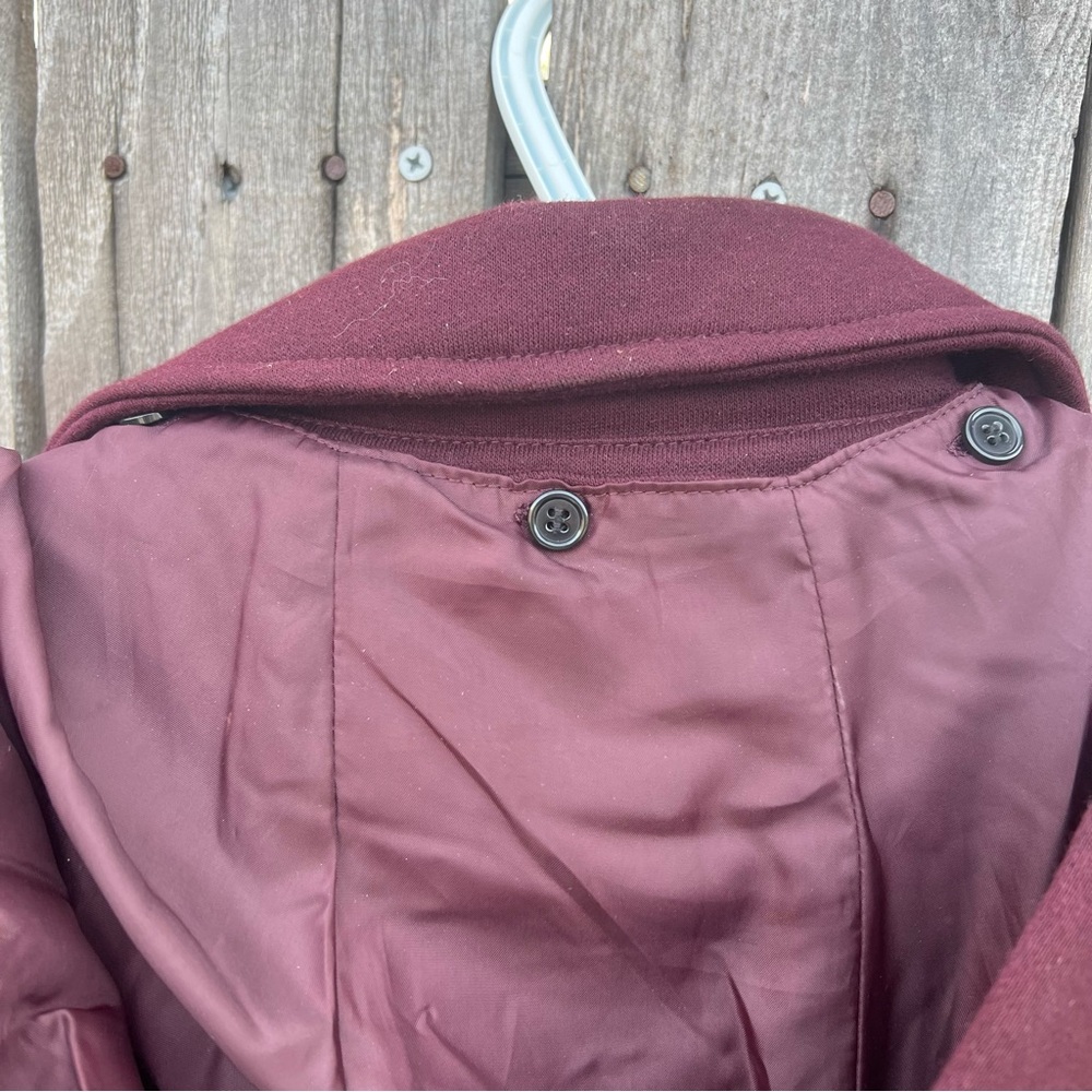 Coat - Picture 5 of 5